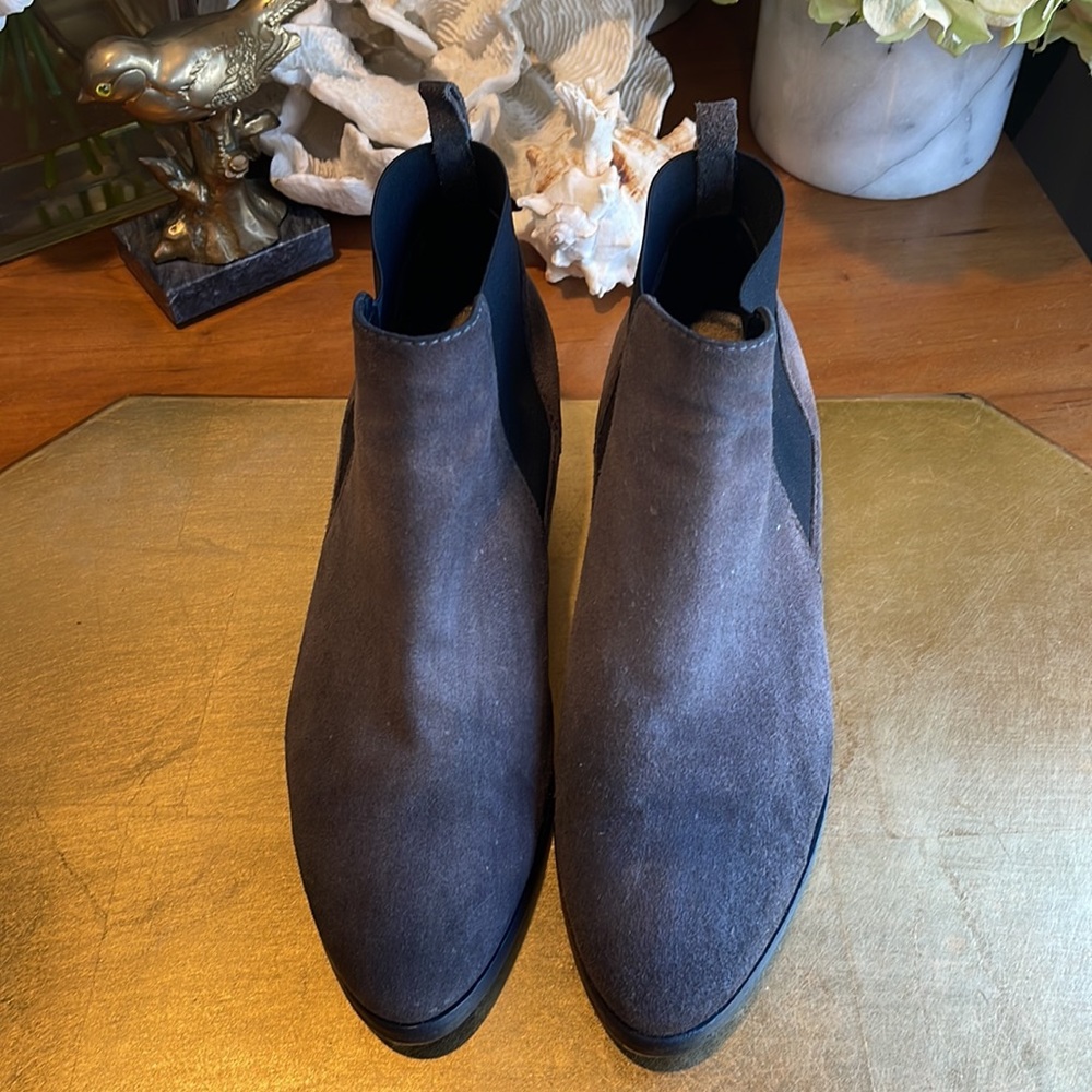 Aqutalia “Fiona Crosta” Suede Booties | Lightly Worn!